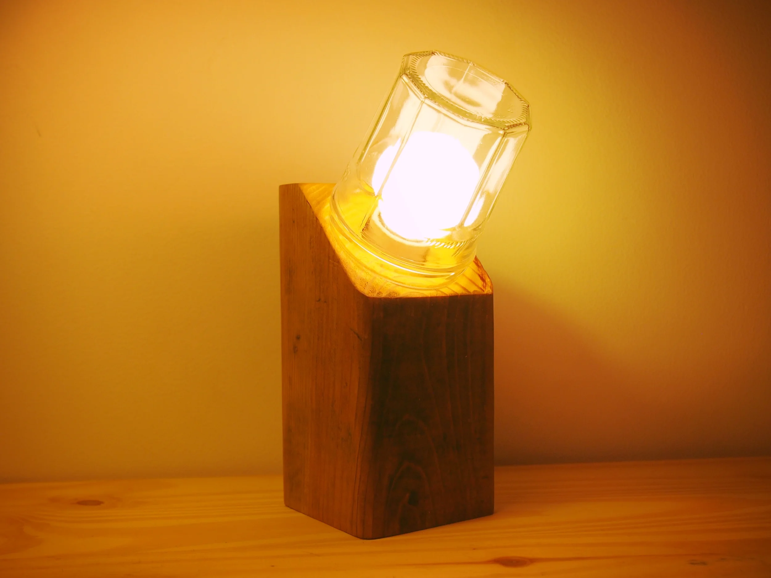 lampe debout.JPG