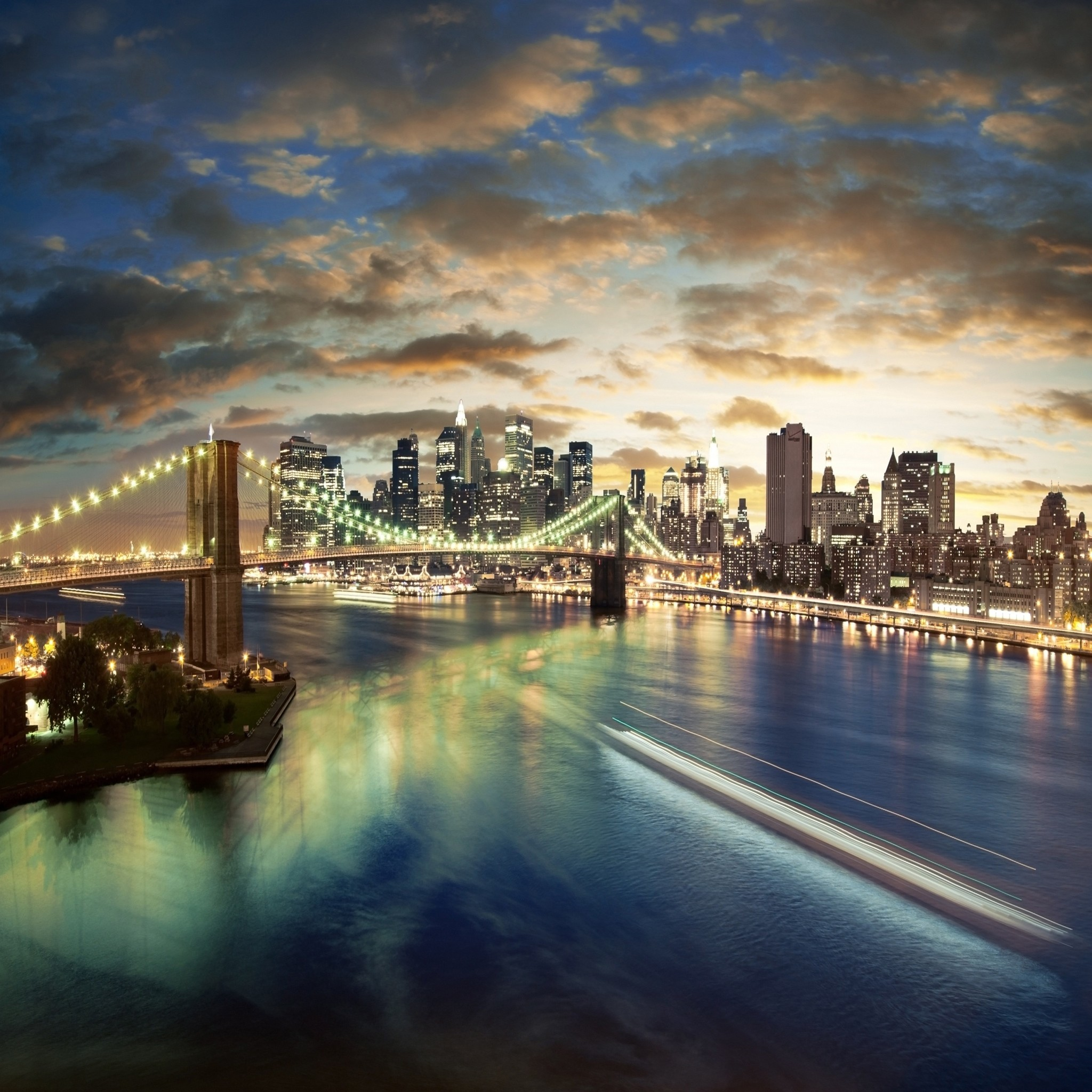 nyc_night_city__retina_ipad_3_gen_2048x2048_wallpaper.png