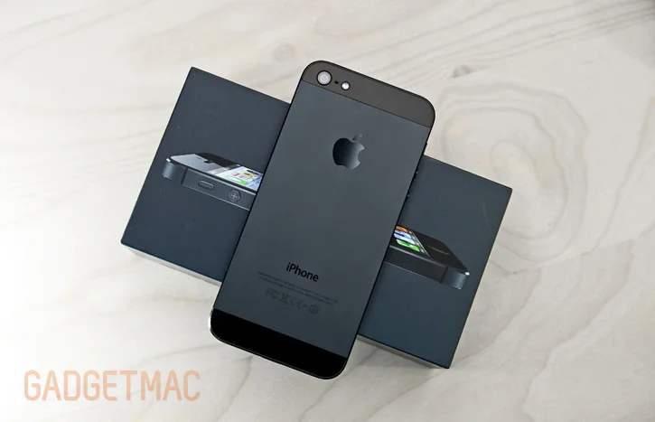 iphone_5_black_back_aluminum.jpg