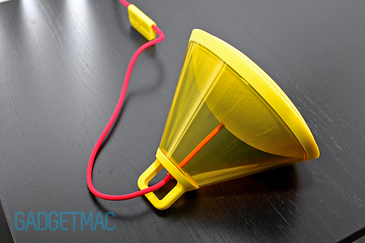 jbl_spark_translucent_wireless_speaker.jpg