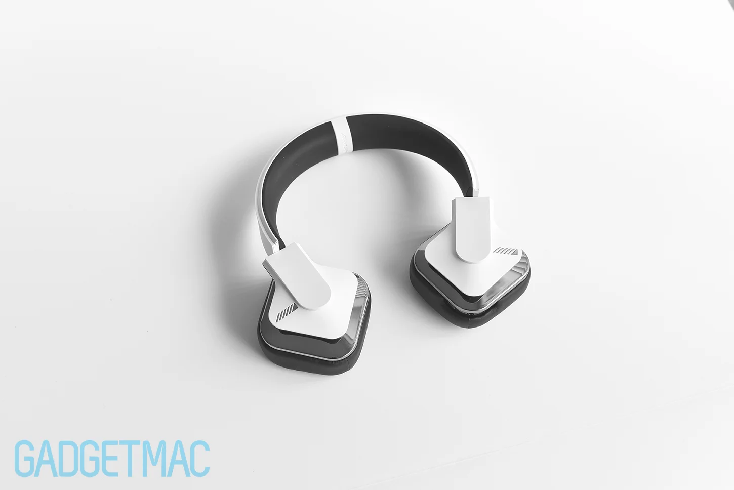 alpine-headphones-folded.jpg