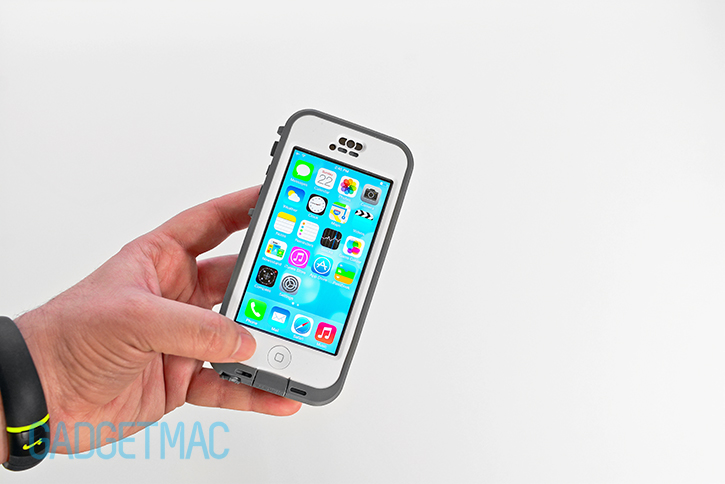 lifeproof_nuud_waterproof_rugged_case_for_iphone_5c_white_home_button.jpg