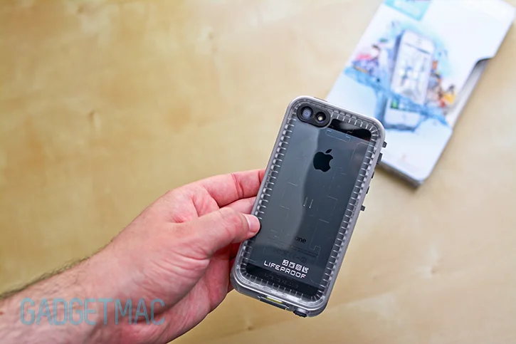 lifeproof_nuud_iphone_5_black_clear_back.jpg