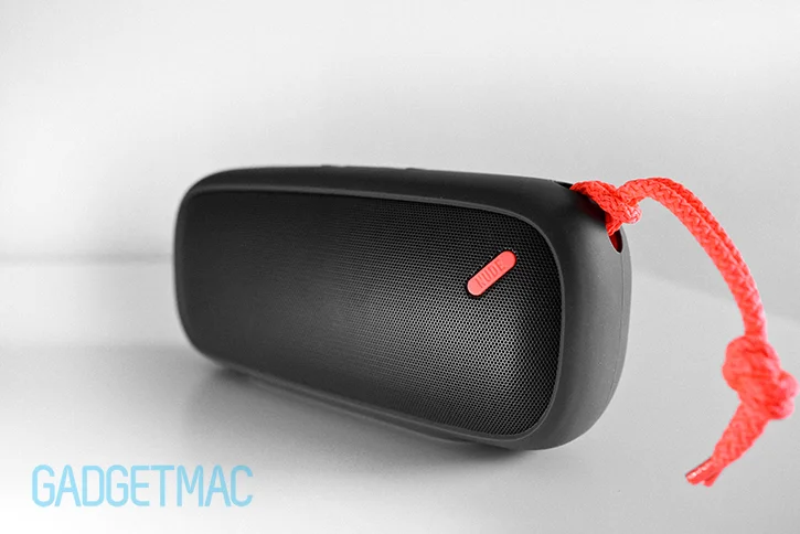 nudeaudio_move_l_black_speaker.jpg