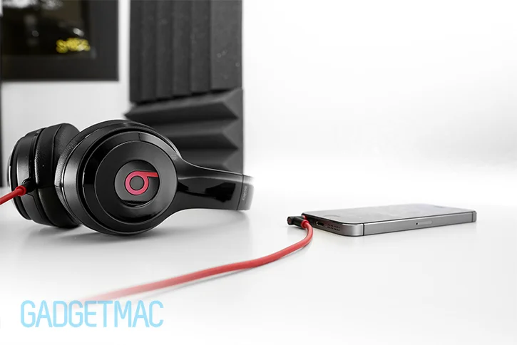 beats_solo_2_headphones_8.jpg