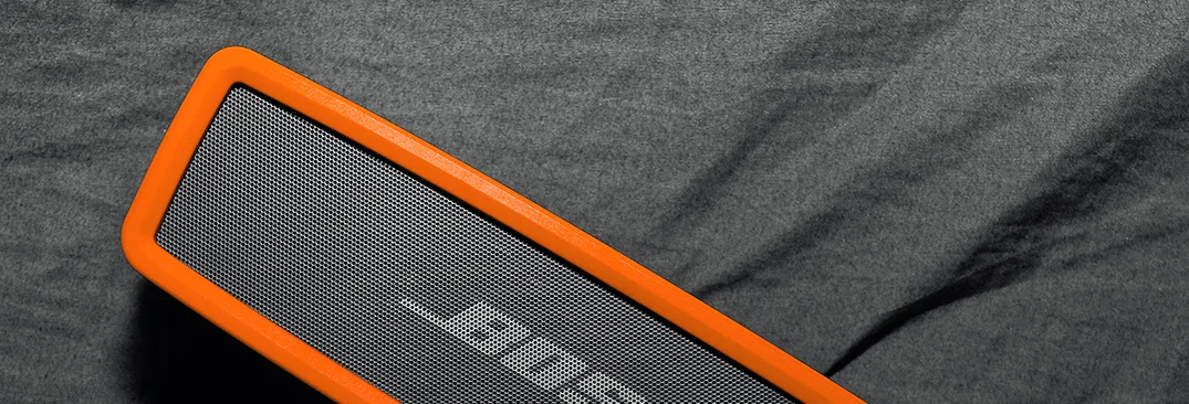 bose_soundlink_mini_orng__6912-2.jpg