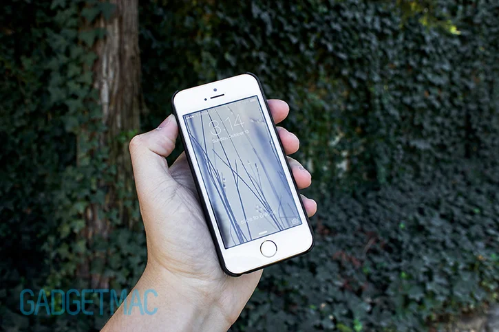 case_mate_barely_there_id_card_wallet_iphone_5s_case_snap_on_tough_id.jpg