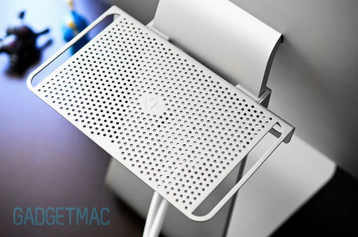 twelve_south_backpack_2_apple_imac_display_shelf.jpg