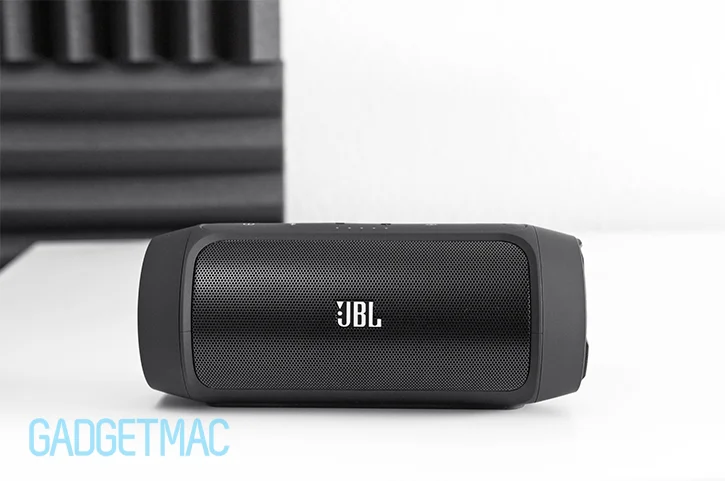 jbl-charge-2-speaker-black-front.jpg