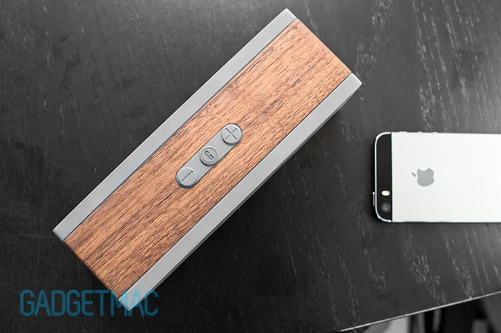 grain_audio_portable_wireless_speaker_pws_buttons.jpg