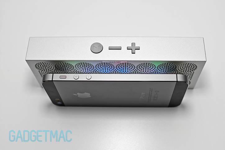 jawbone_mini_jambox_ultra_slim_aluminum_speaker_enclosure.jpg