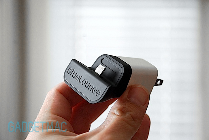 bluelounge_minidock_with_lightning_connector.jpg