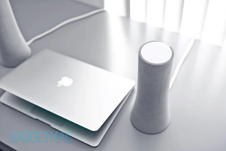 logitech_z600_wireless_speakers_macbook_air.jpg