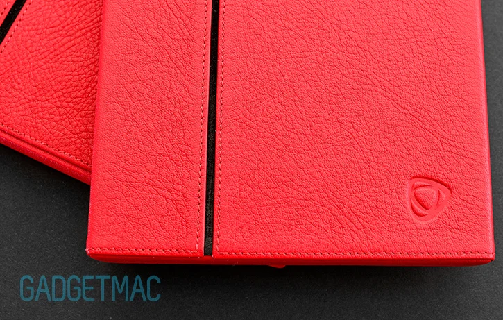 calypsotab_leather_ipad_4_sleeve_up_close.jpg