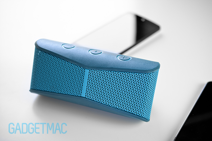 logitech_x300_bluetooth_mobile_portable_speaker_blue_front_grille.jpg