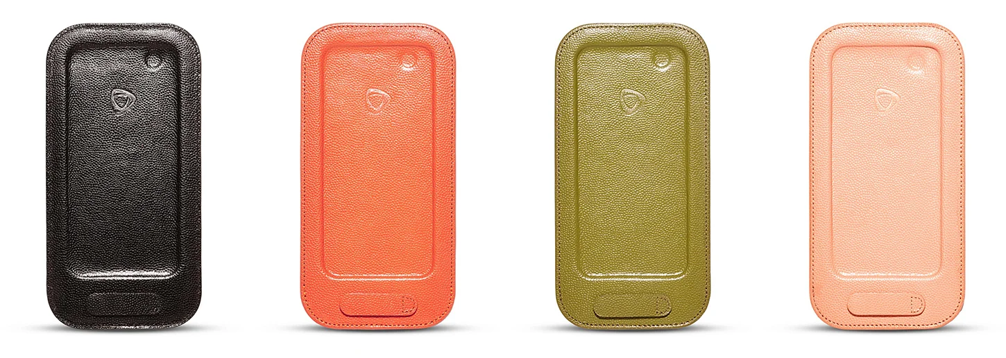 calypsopad-leather-desk-pad-for-iphone-6.jpg