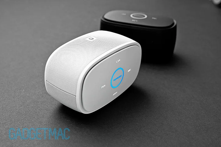 id_america_touch_tone_portable_bluetooth_speaker_connection.jpg