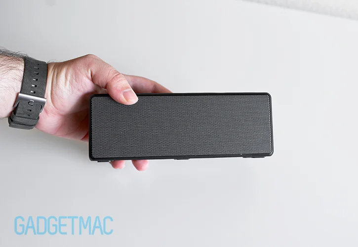 sony_srs_x3_wireless_portable_speaker_6.jpg