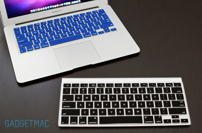 apple_wireless_keyboard_black_keys.jpg