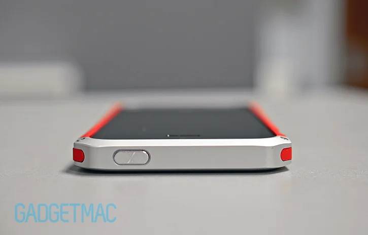 elementcase_solace_aluminum_power_button_iphone_5s_case.jpg
