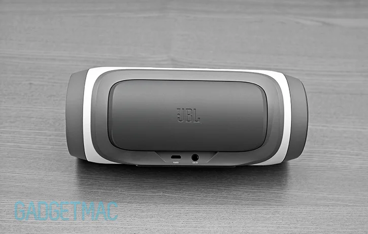 jbl_charge_back.jpg