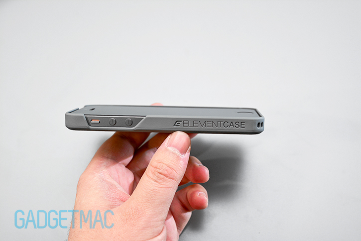 element_case_flight_5_slim_iphone_5s_case_side.jpg