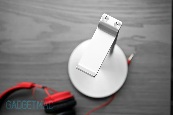 just_mobile_headstand_headphone_hanger.jpg