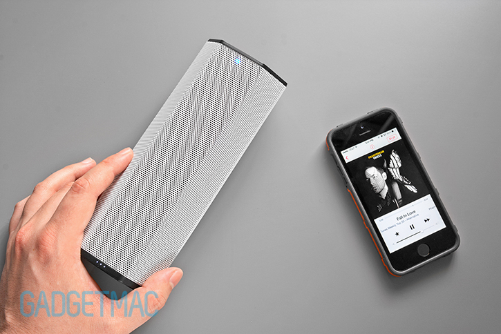 creative_labs_sound_blasteraxx_axx_200_portable_wireless_bluetooth_speaker_1.jpg
