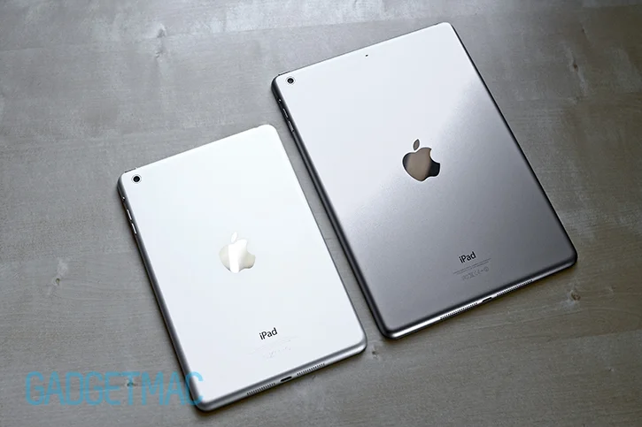 apple_ipad_air_space_gray_back_silver_ipad_mini_comparison.jpg