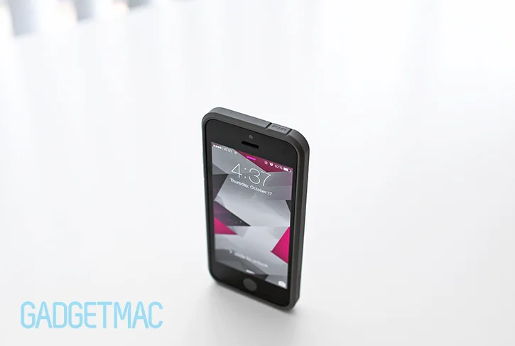 spigen_ultra_hybrid_iphone_5s_case_back_space_gray_hybrid_bumper_tpo.jpg