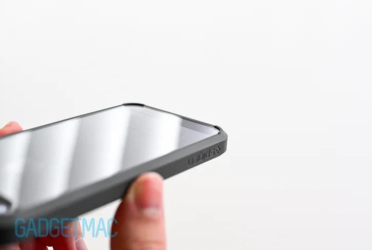 spigen_ultra_hybrid_iphone_5s_see_through_clear_bumper_case_bump.jpg