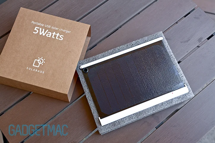 solarade_solar_charger_unboxed.jpg