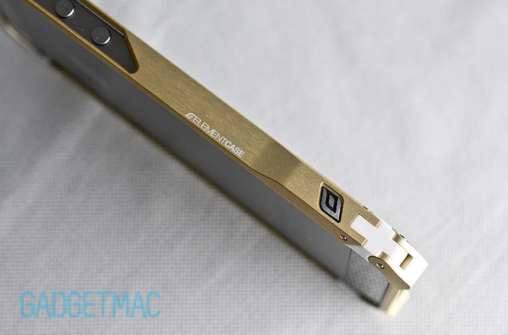 element_case_sector_5_au_gold_aluminum_iphone_5s_case_finish.jpg