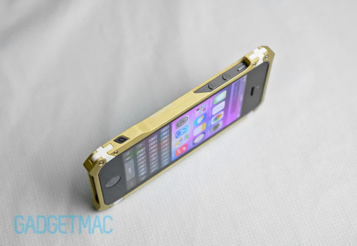element_case_sector_5_au_gold_aluminum_iphone_5s_case_6.jpg