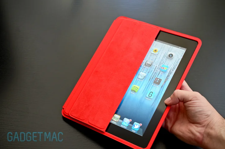 apple_smart_case_for_ipad_product_red.jpg