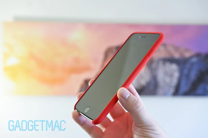 apple_iphone_6_plus_space_gray_with_red_silicone_case_side.jpg