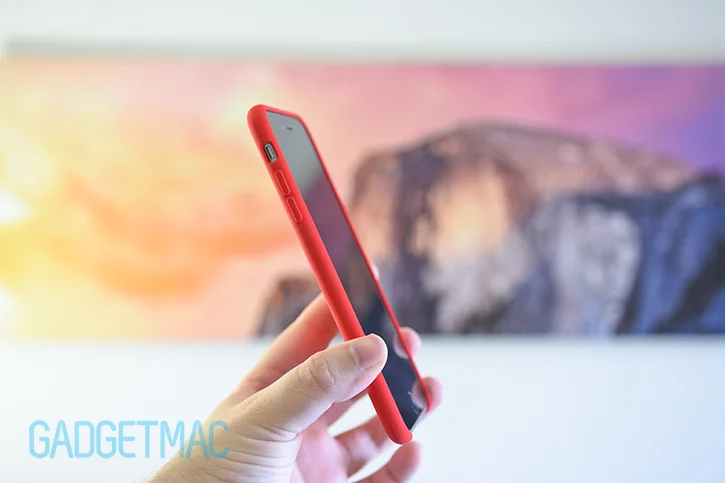 apple_iphone_6_plus_space_gray_with_red_silicone_case_buttons.jpg