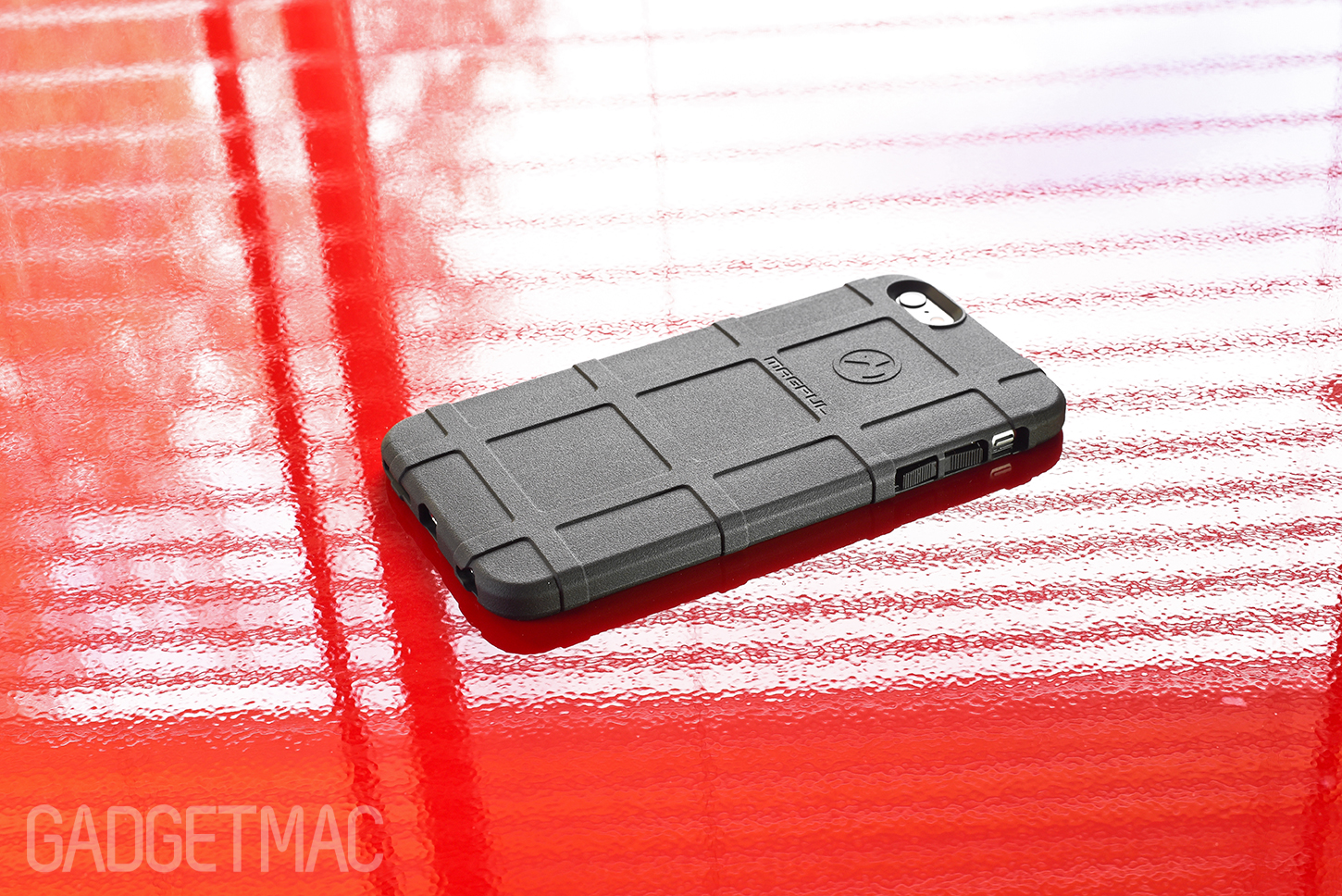 magpul-field-case-for-iphone-6-back.jpg