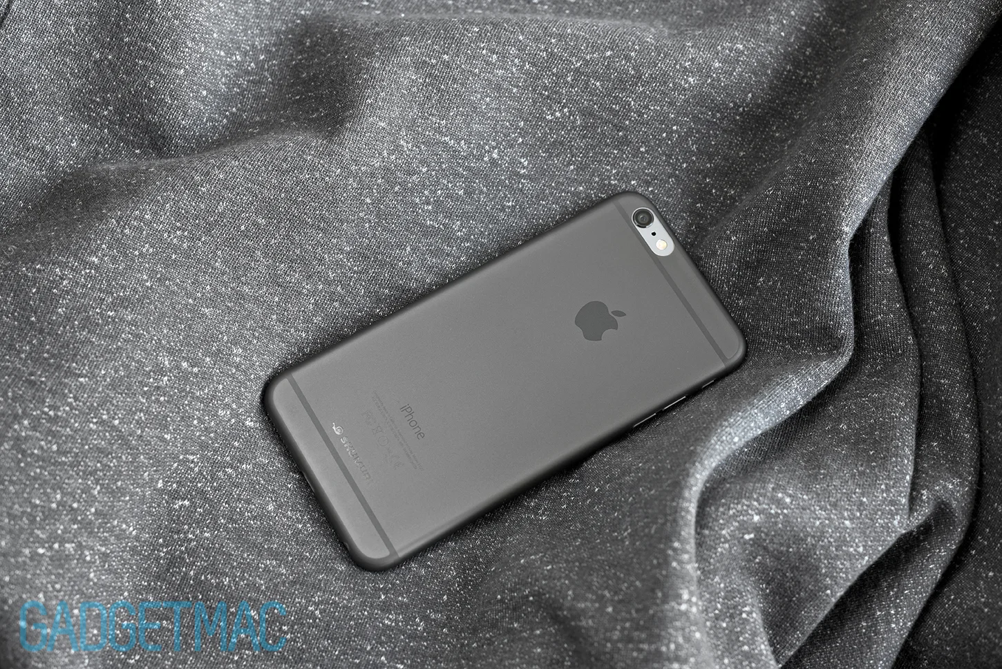 shumuri-slim-case-iphone-6-plus-space-gray-black-smoke-color.jpg
