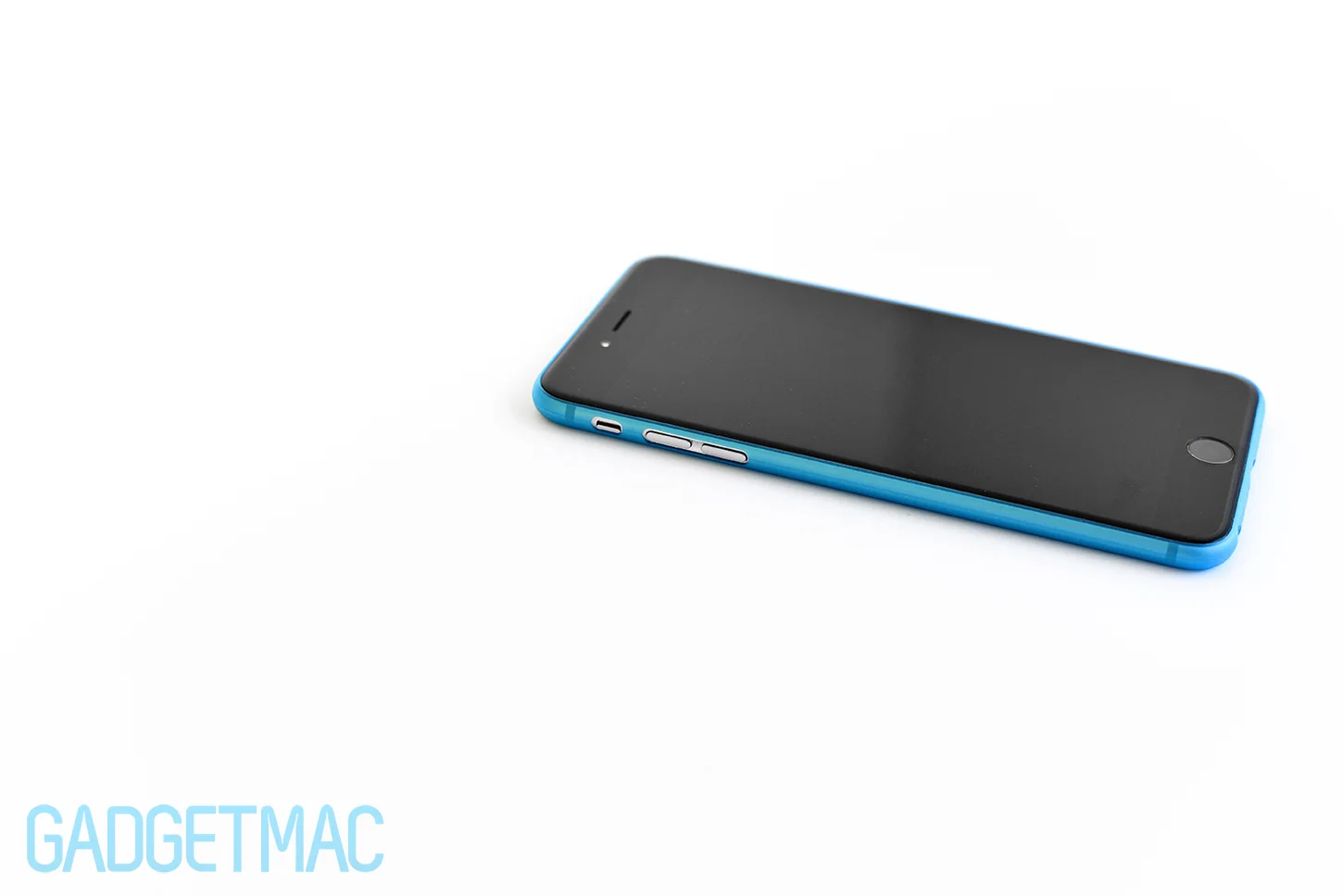 shumuri-slim-case.jpg