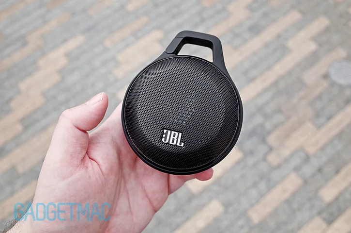 jbl-clip-small-portable-wireless-speaker.jpg