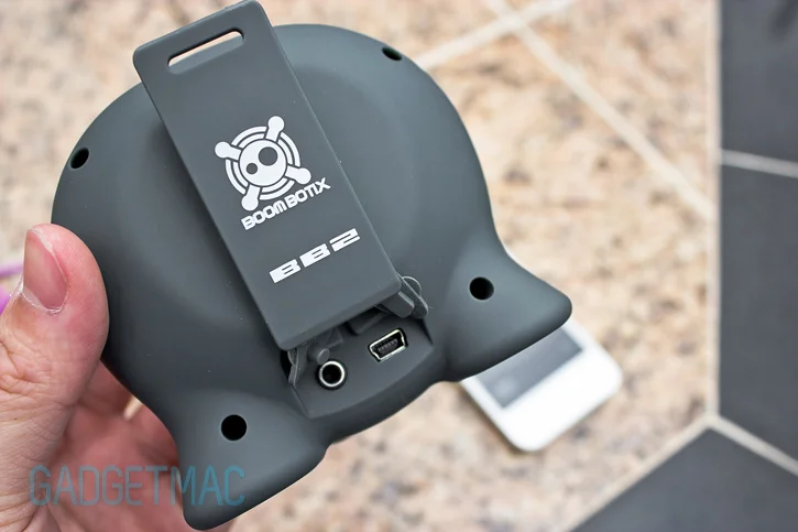 bluetooth speaker with belt clip