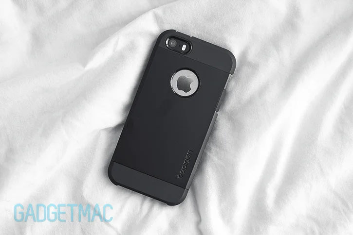 spigen_tough_armor_iphone_5s_5_case_black_hybrid.jpg