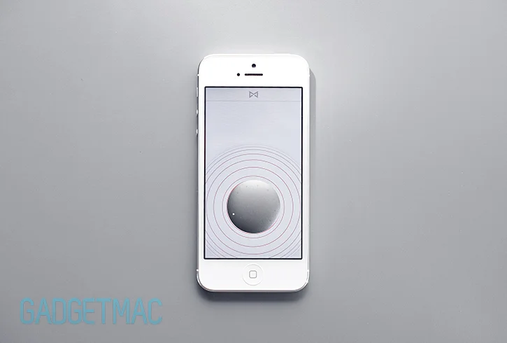 misfit_shine_sync_iphone_5.jpg