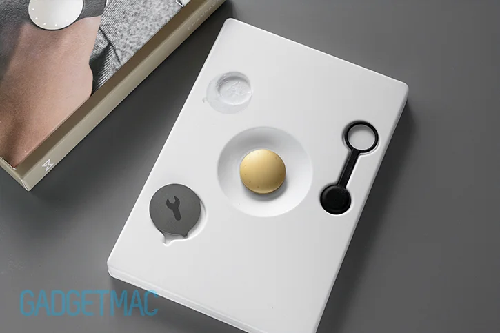 misfit_shine_updated_packaging_metal_battery_cover_tool.jpg