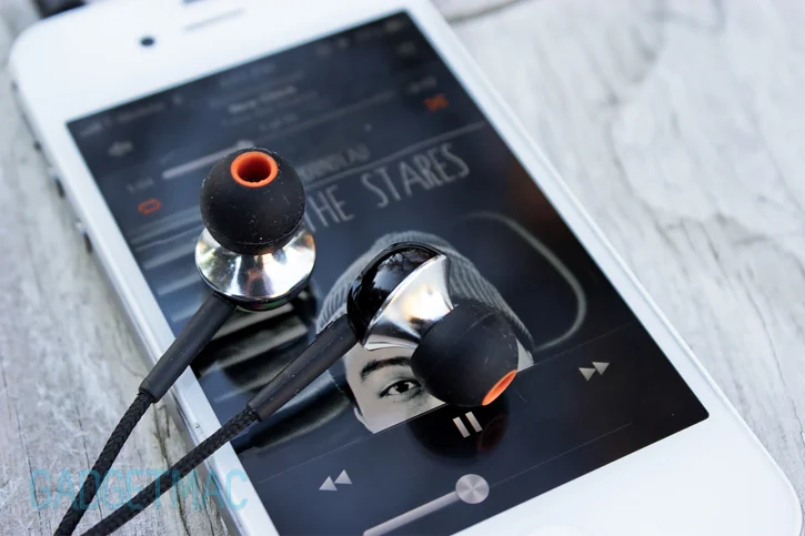 rha_m450i_in_ear_headphones.jpg