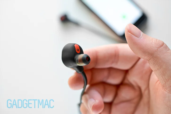 jabra_rox_wireless_in_ear_headphones_colorcore_eargel_silicone_ear_tip.jpg
