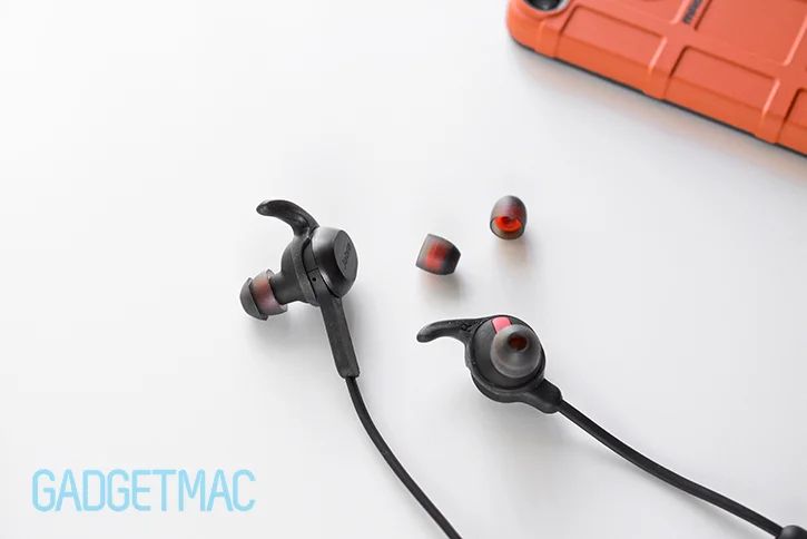 jabra_rox_wireless_in_ear_headphones_with_earwings.jpg