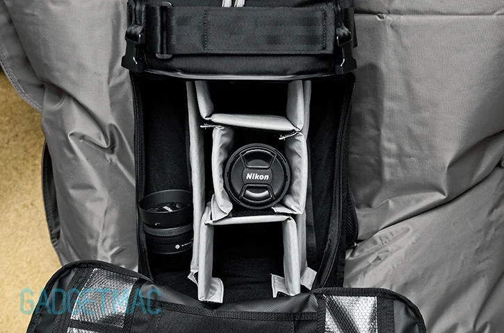 chrome_niko_camera_pack_compartment.jpg