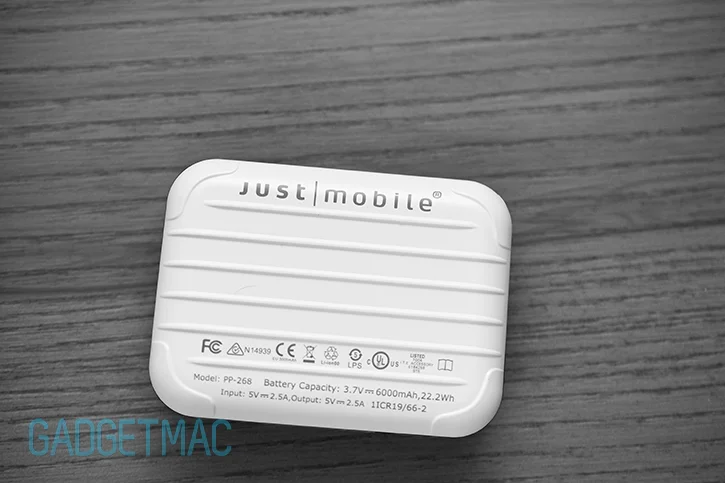just_mobile_gum_plus_plus_backup_battery_bottom.jpg